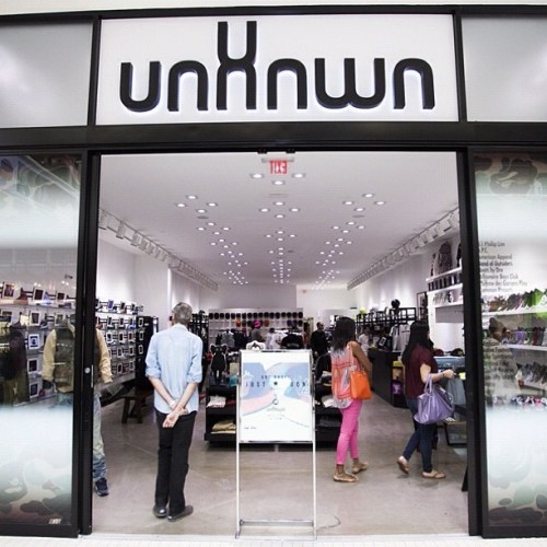 Fashion Alert! Check Out Don C’s New Snap-Back Line at Lebron’s “UNKNWN” Clothing Store!
