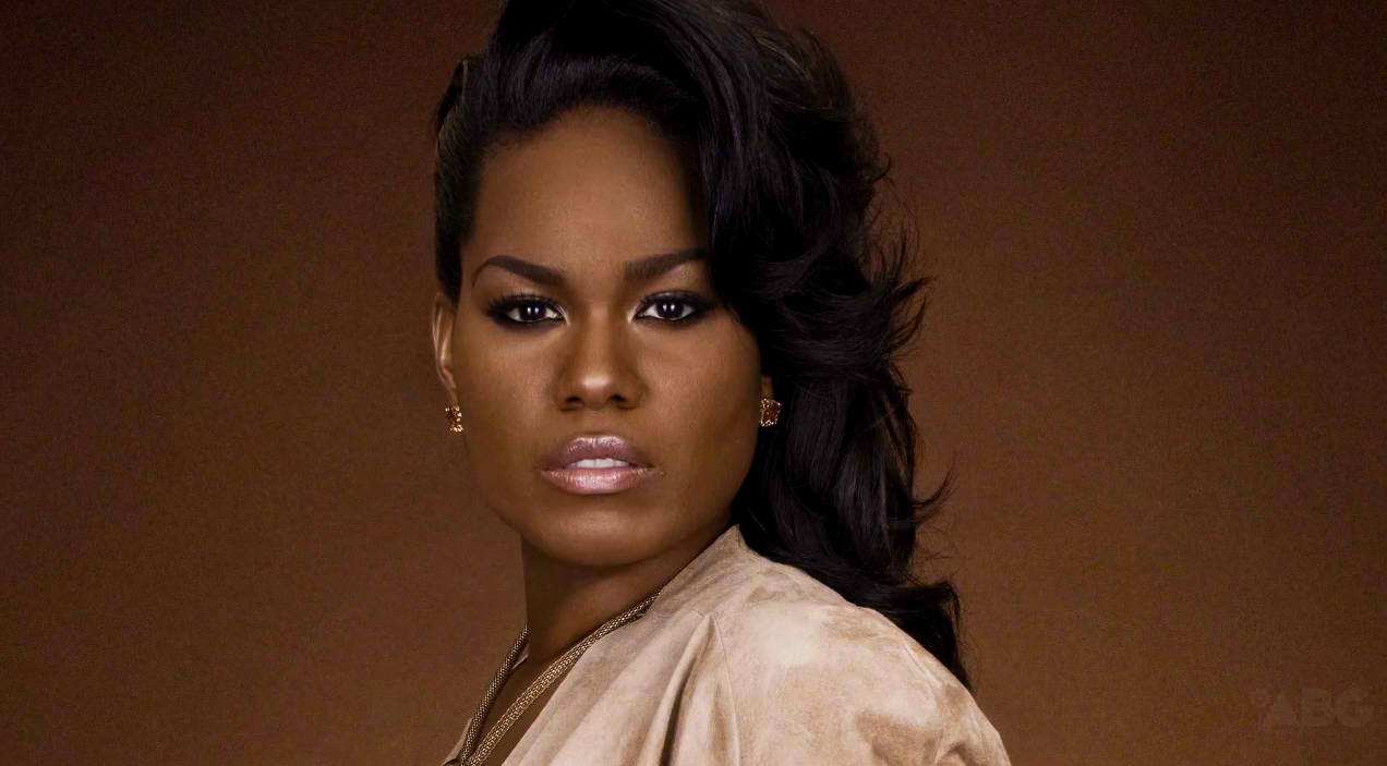 Singer/Songwriter @1CrystalNicole Honored at ASCAP Event For Women (video inside)