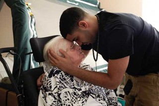 Drake Loses Grandmother, Evelyn Sher on Thanksgiving Day