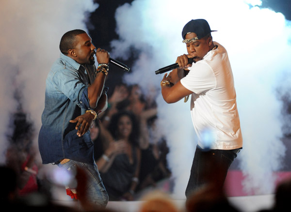 Stage Presence… What the Stars Wore on Stage at the VMAs.