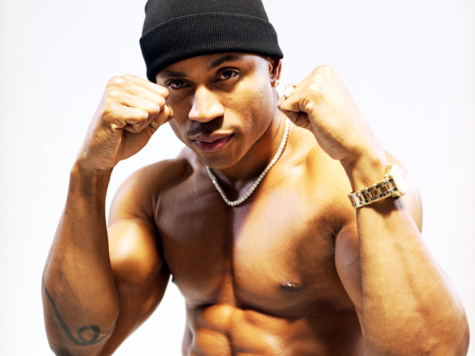 Is Rapper/Actor LL Cool J Revolting Against New RIAA Record Sales Tracking Policy and Shading Jay Z?