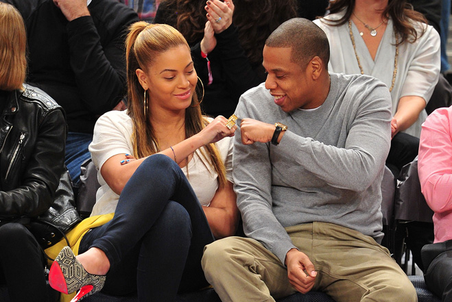 Jay-Z And Beyonce Celebrate 5th Wedding Anniversary In Brazil [Video]