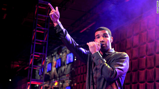 Surprise! Drake Pops Up On American Idol [Video]