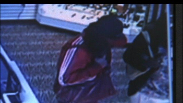 Cross-Dressed Robbers, Rob A Pawn Shop In Marietta, GA (Video Inside)