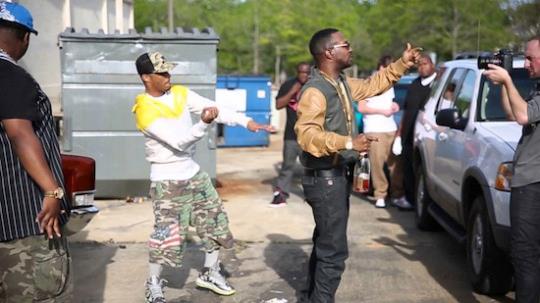 Juicy J feat. T.I. – “Ain’t No Coming Down (Remix) [New Music]