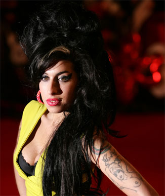 Coroner Says Amy Winehouse Died of “Alcohol Poisoning”