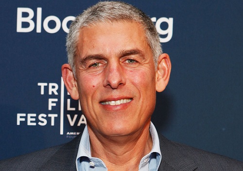 @KanyeWest Looking to Build A Powerhouse Management Team with Lyor Cohen