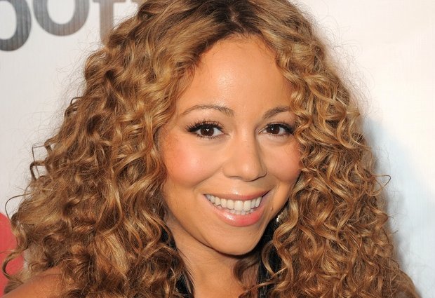 Funny Melodies: @MariahCarey Performs “All I Want For Christmas” With The Roots and @JimmyFallon (Video Inside!)