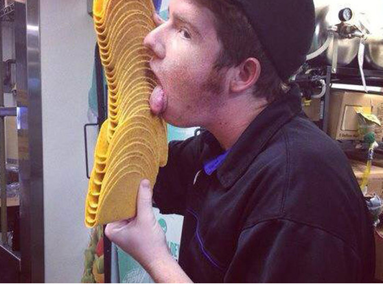 Beware of the Sauce! Taco Bell Employee Has Something Special for You