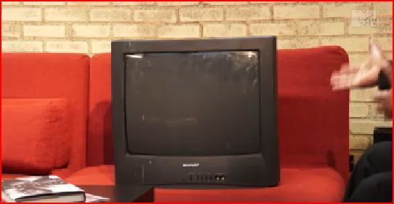 Sway Calloway Unveils Kanye West’s TV On MTV’s Rap Fix [Video]