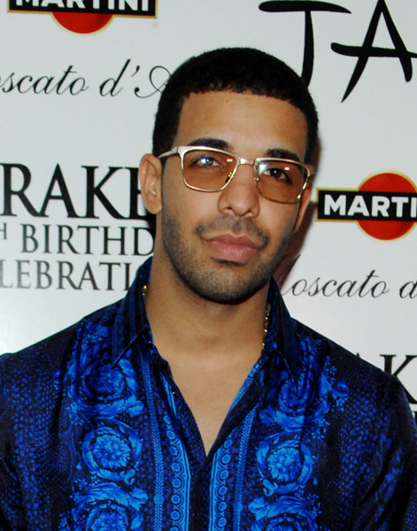 Feeling Kinda Blue Drizzy? Young Money Rapper Celebrates 25th B-Day in Las Vegas!