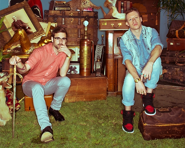 Major Problems: @Macklamore and @RyanLewis Are The Latest Indie Act To Show That You Don’t Need A Machine To Move Units.