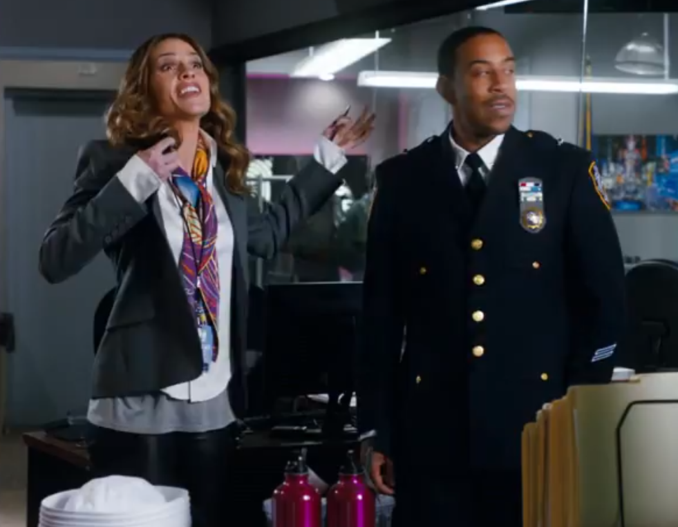 Theater Watch!! Ludacris, Halle Berry star in “New Year’s Eve”