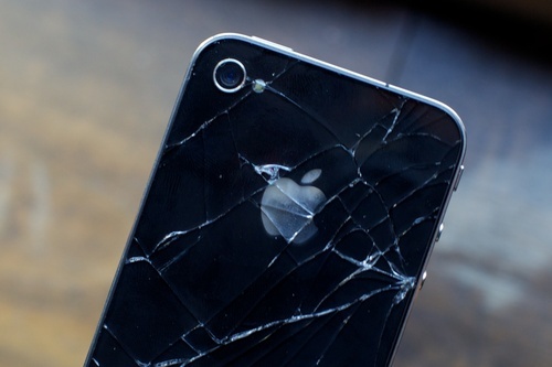 Breaking News: California Man Files Class Action Lawsuit Against Apple Iphone 4
