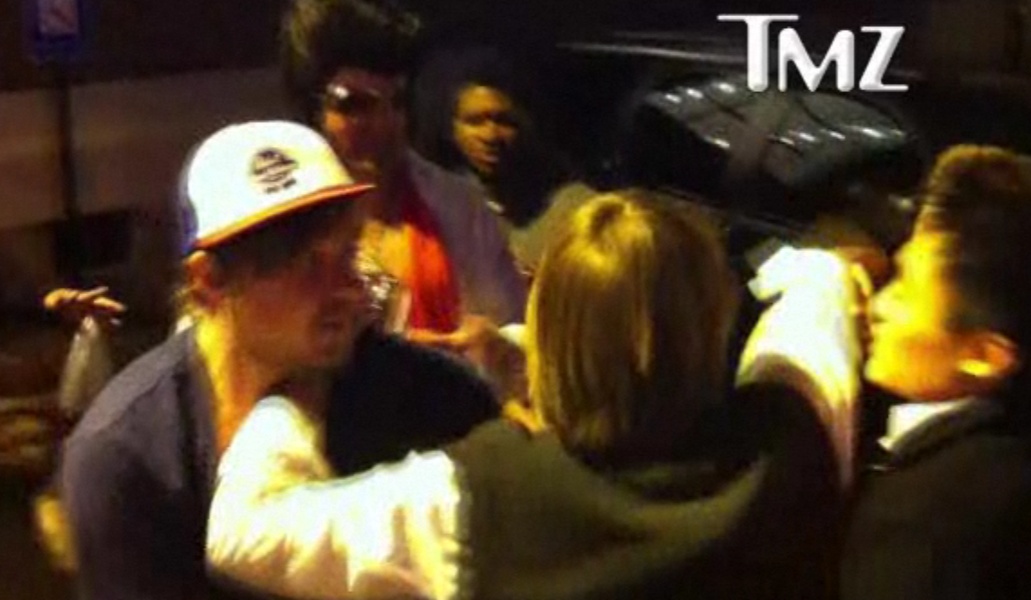 Hilarious!! Usher’s Attacked By Crazy Mom in Atlanta!!