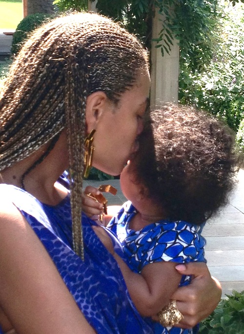 Jay-Z & Beyonce Celebrate First Thanksgiving with Baby Blue Ivy