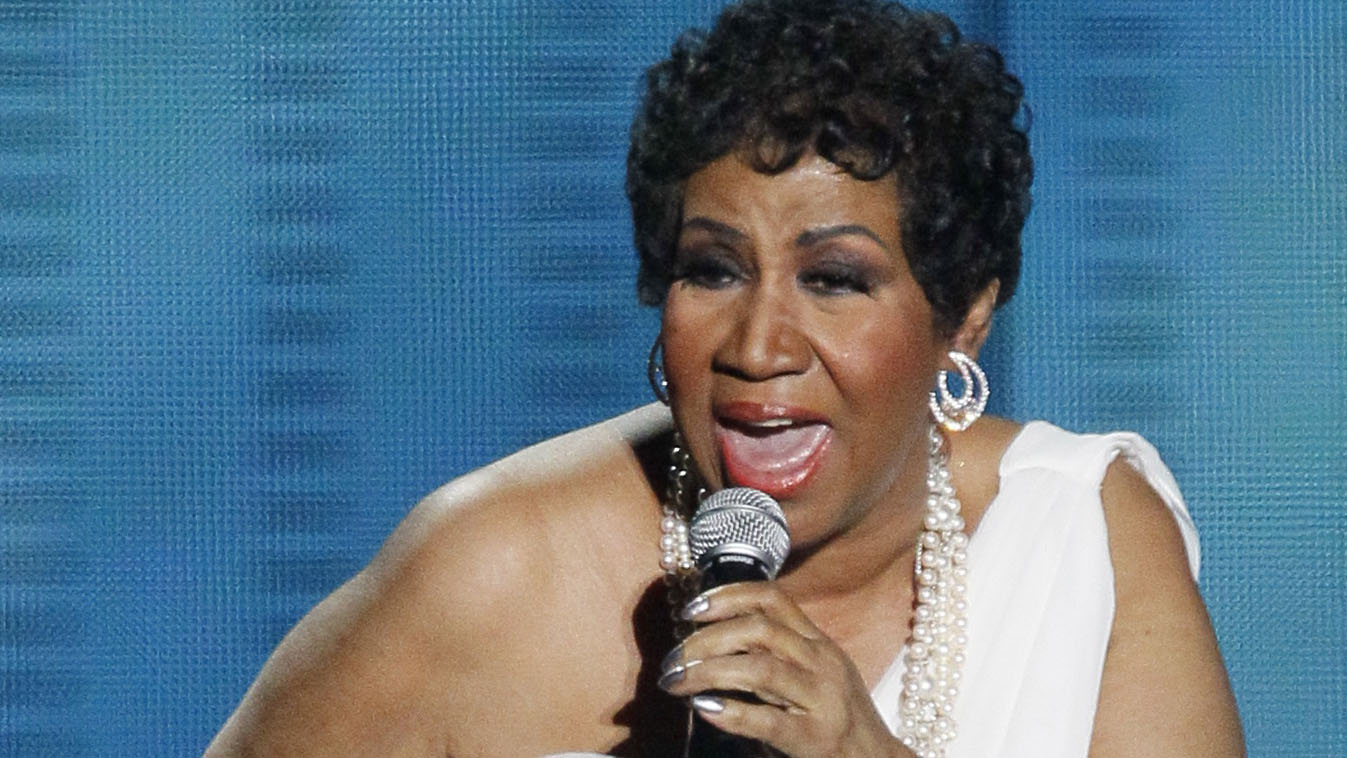 Queen of Soul Aretha Franklin Says No No to Wedding Plans (video inside)