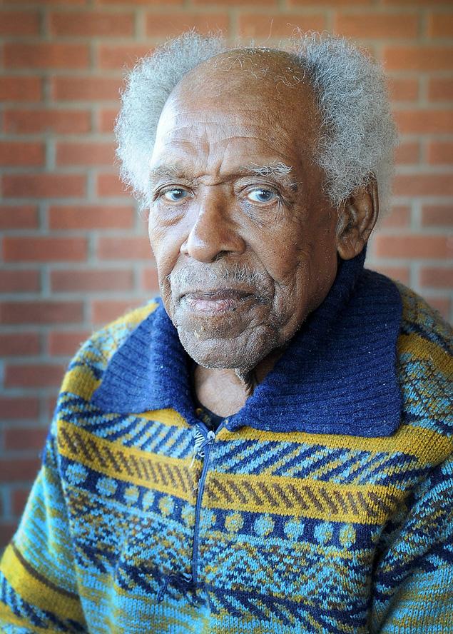 Kanye’s Grandad Says He Could Careless About A “Kimye” Wedding