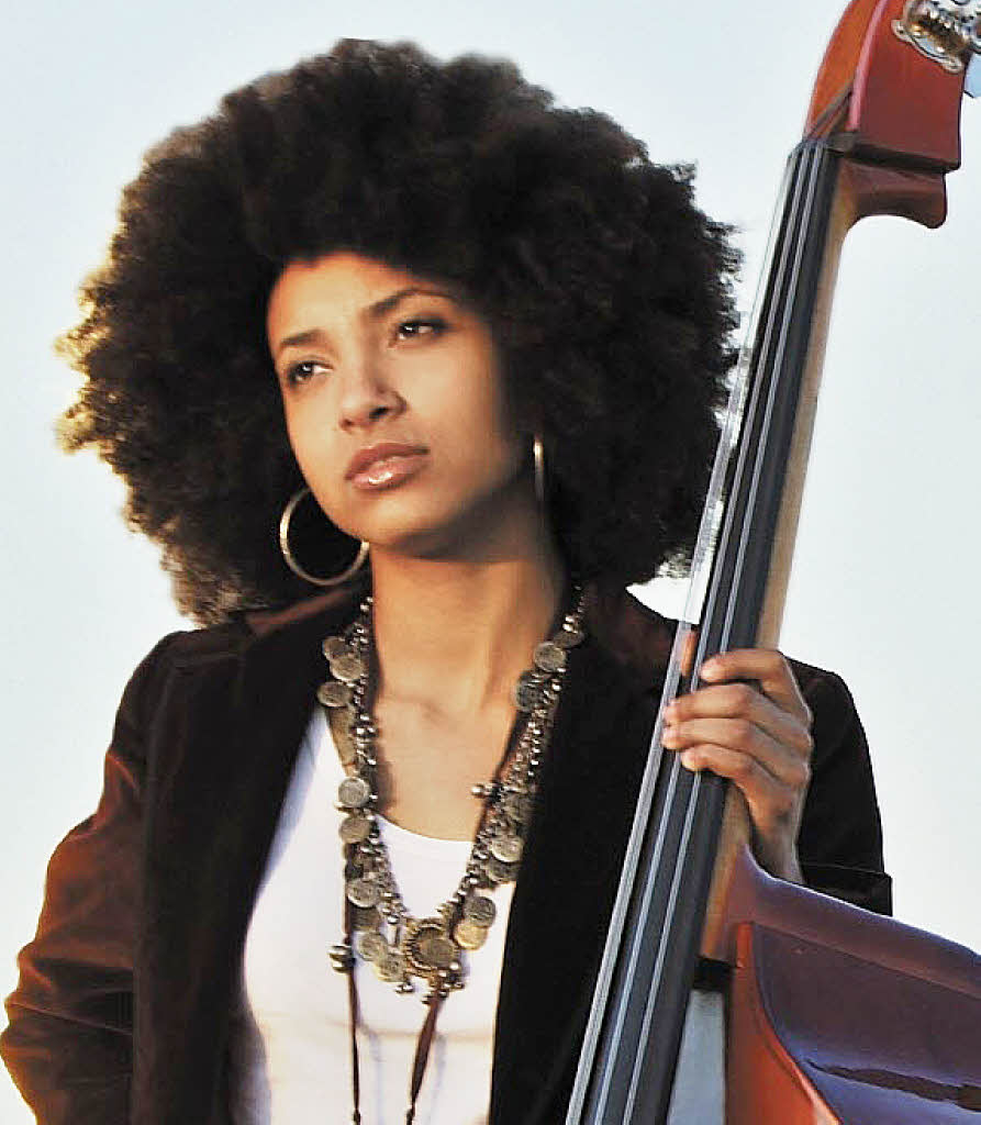 Esperanza Spalding “Black Gold” Video World Premieres on 106 & Park Tonight!!!