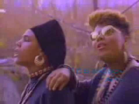 Throwback video: Queen Latifah feat. Monie Love – ‘Ladies First’